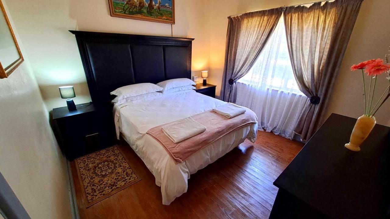 Pine Forest Cottage Сабие Екстериор снимка