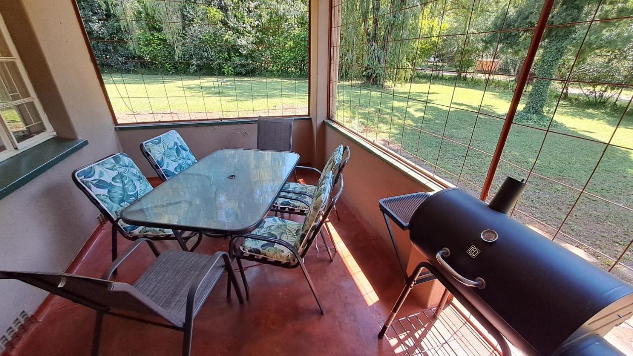 Pine Forest Cottage Сабие Екстериор снимка